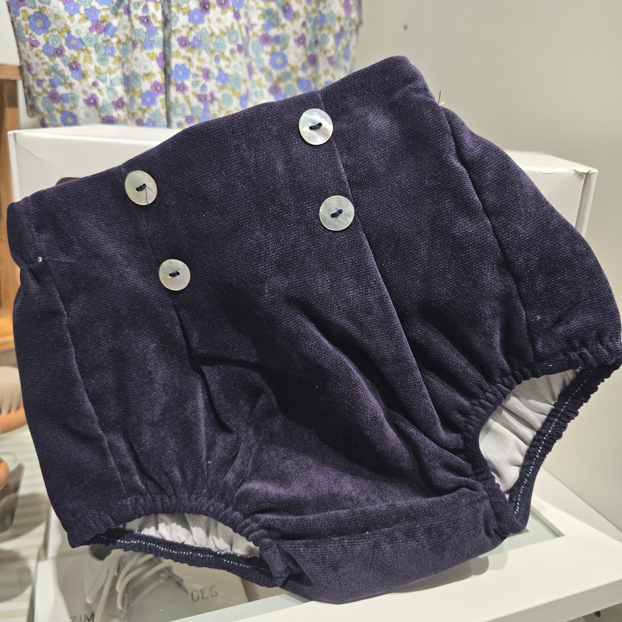 Velvet shorts | MARINE / 6 M