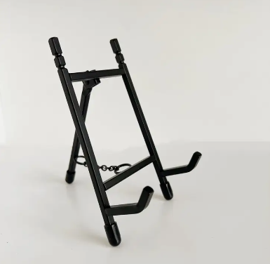 Black Easel Card Stand