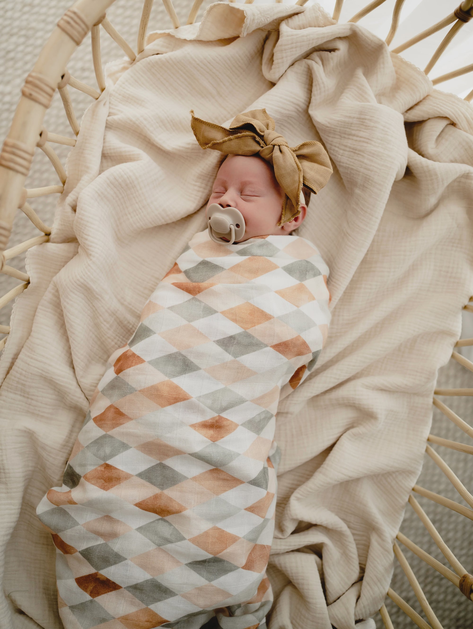 Harlequin Swaddle